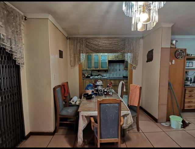 3 BEDROOM HOUSE FOR SALE IN KARLIENPARK